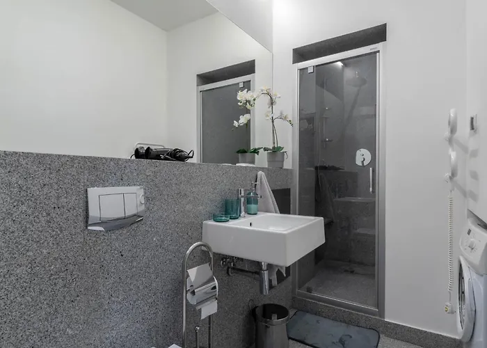 Simply In The Center Spot Poznan